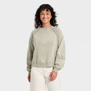Crochet Trim Sweatshirt Universal Thread - NWT szM